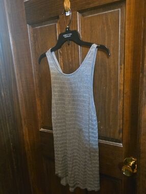 Guess Light Gray Ribbed Tank Top
